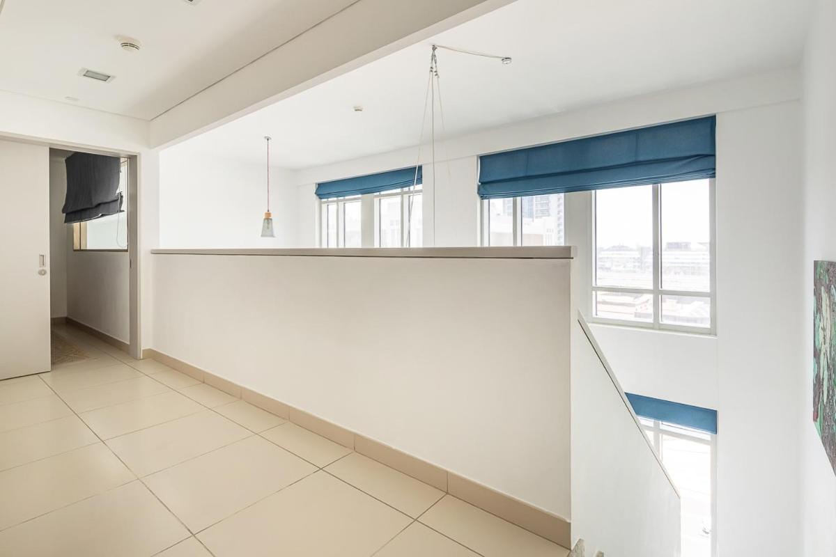 Appartement Frank Porter - The Lofts Dubai